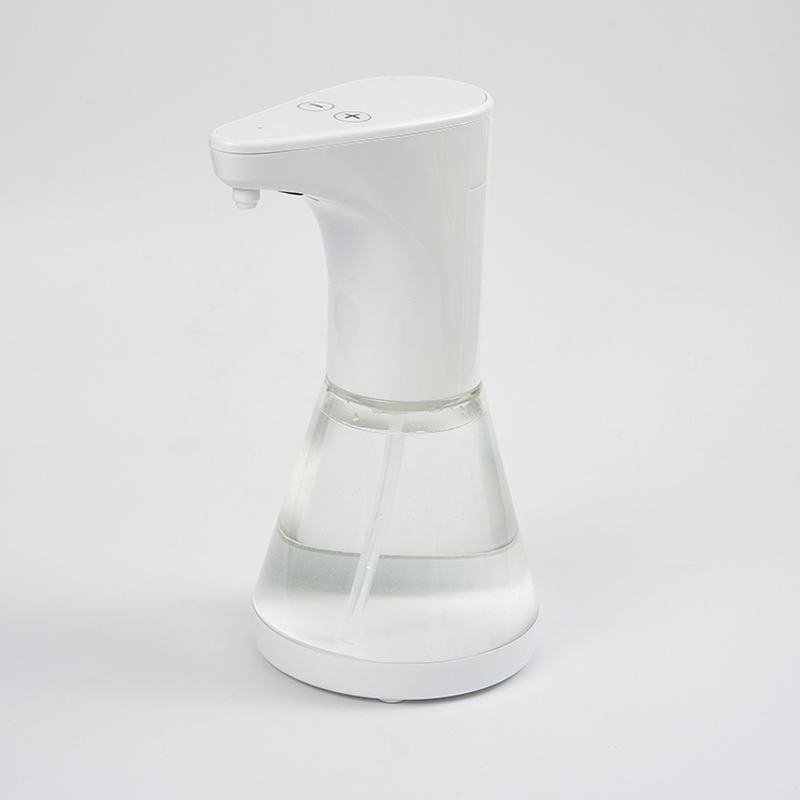 Benefits of an Automatic Liquid Dispenser